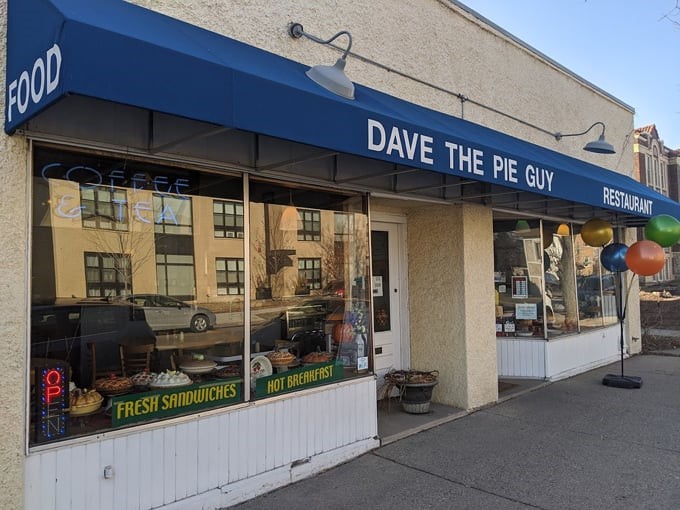 pie guy storefront